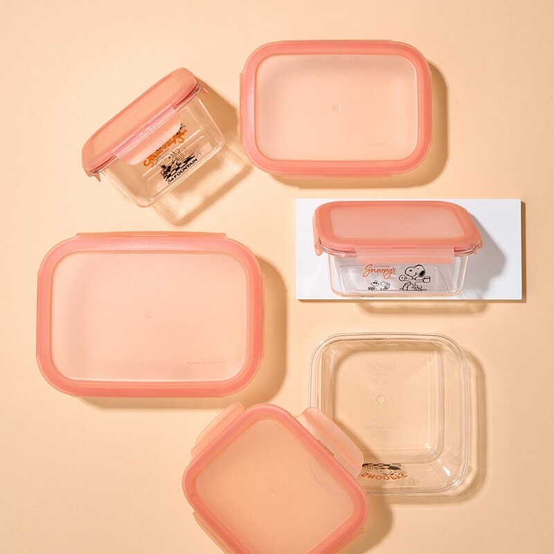 좋은 것을 담다 락앤락,스누피 사각 밀폐용기 930ml 정사각